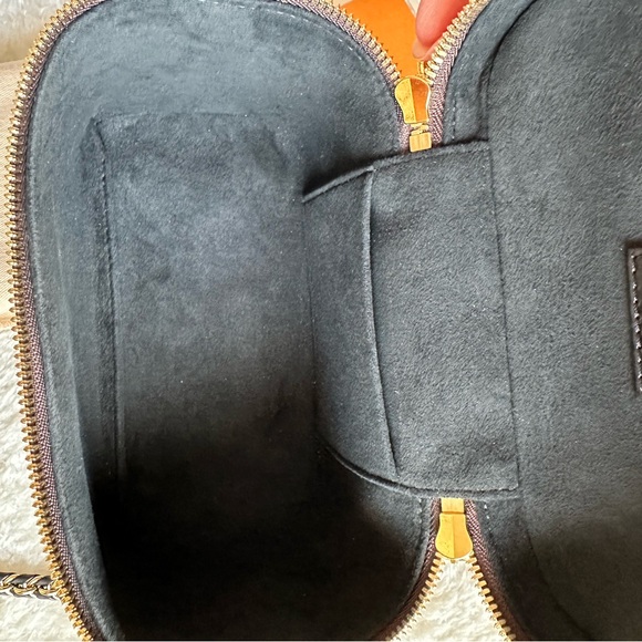 Louis Vuitton Vanity PM bag - Picture 10 of 14